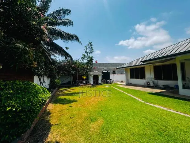4bdrm House in Teshie Nungua Estate for sale · Photo 1