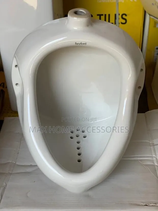 Urinal Pot · Photo 1