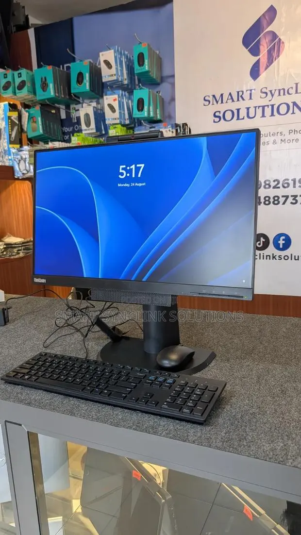 Desktop Computer Lenovo ThinkCentre M710 16GB Intel Core i5 SSD 256GB · Photo 1