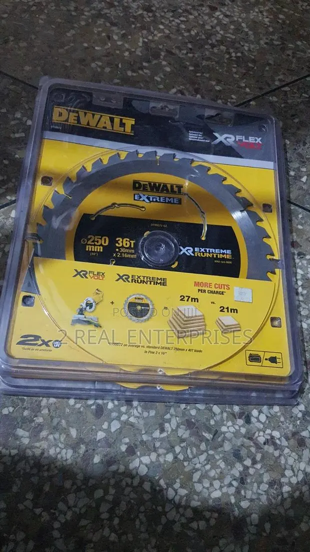 DeWALT Extreme Runtime XR FlexVolt 250mm Circular Mitre Saw Blade 36T · Photo 1