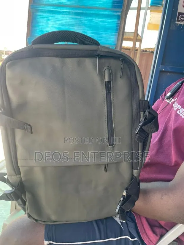 Omaska Quality Waterproof Laptop Backpack in Stock · Photo 1