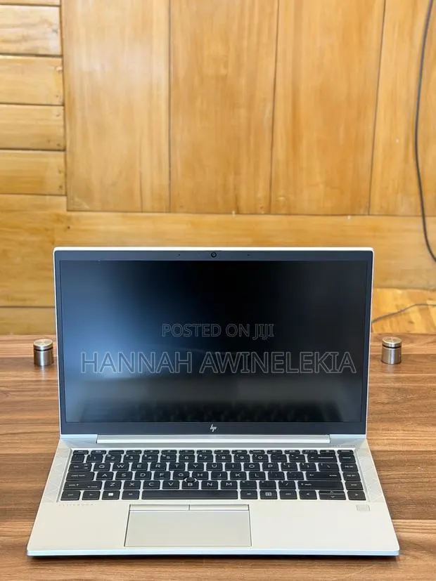 Laptop HP EliteBook 845 G8 8GB AMD Ryzen 5 SSD 256GB · Photo 1