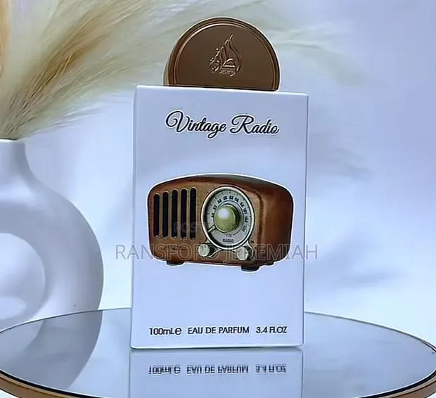 Vintage Radio Perfume · Photo 1