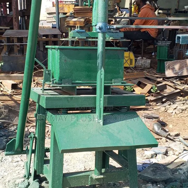 Good and Quick to Operate Block Machines · Photo 2