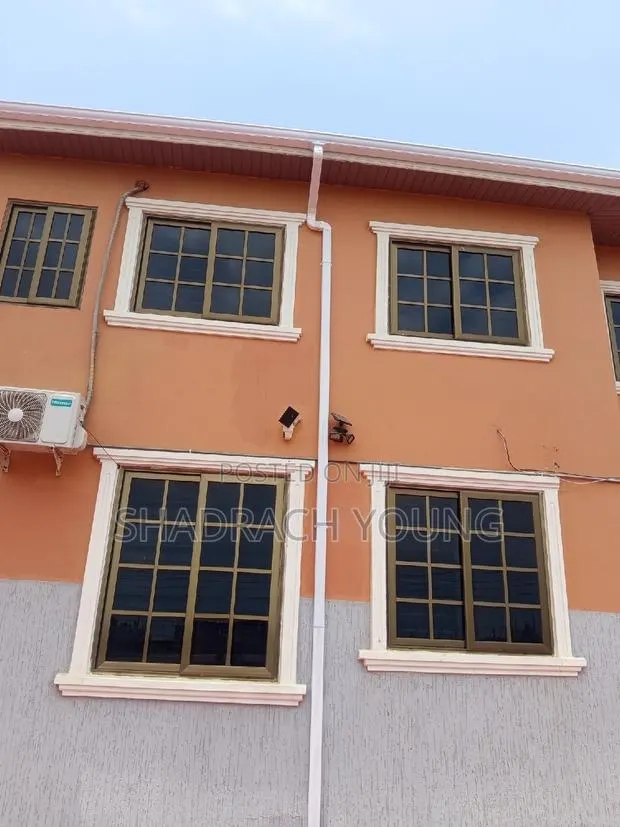 PVC Rain Gutters Supply & Professional Installation . · Photo 1