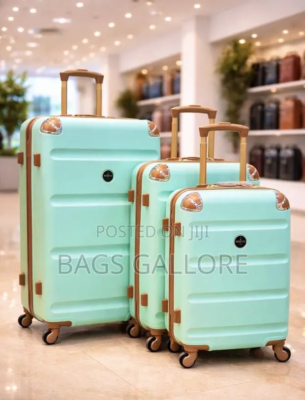 Nice Color Luggage · Photo 1