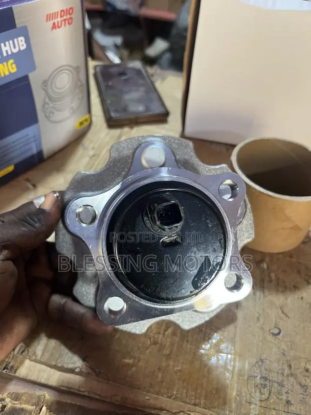 Nissan Roque Hub Bearing · Photo 1