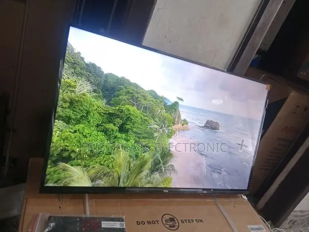 TCL Smart Tv Convenience That Makes Remote Life Easy · Photo 1