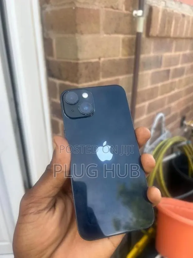 Apple iPhone 14 128 GB Black · Photo 1