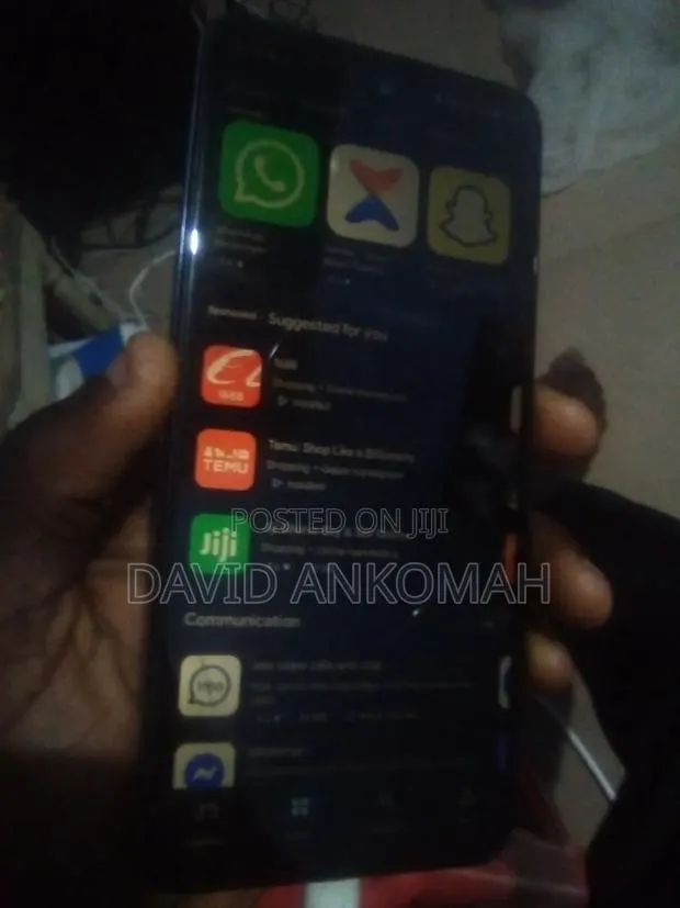Infinix Hot 40i 128 GB Black · Photo 1