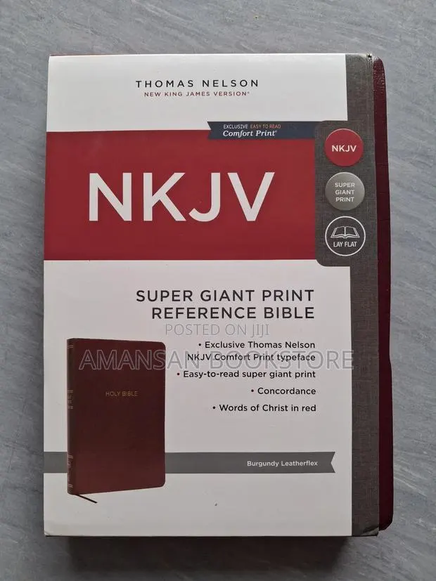 New King James Version Super Giant Print Reference Bible · Photo 1