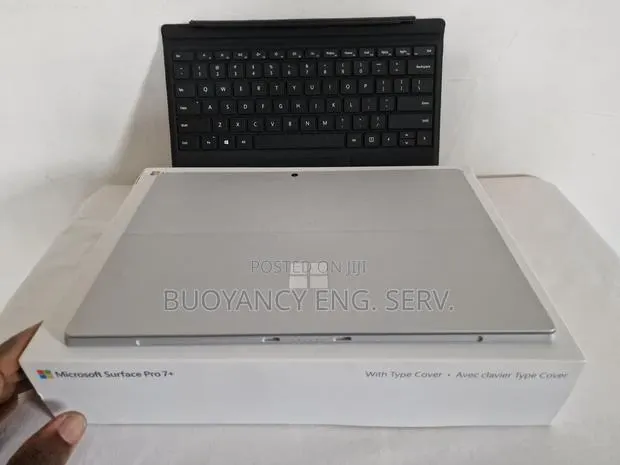 Laptop Microsoft Surface Pro 7+ 8GB Intel Core i3 SSD 128GB · Photo 1