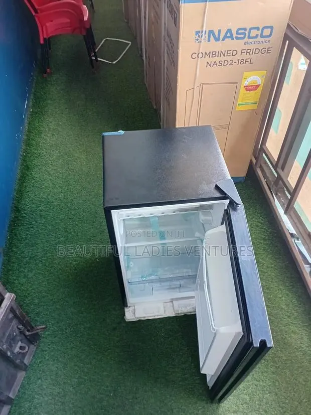 Westpool Refrigerator – Quiet Cooling Performance · Photo 1