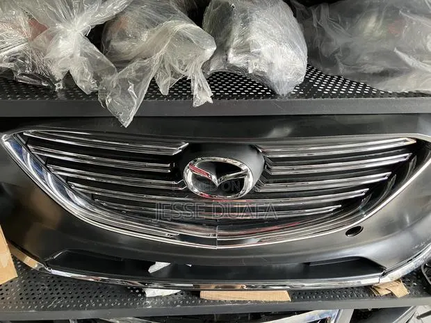 Front Mazda Bumper CX-9 2016 - 2021 · Photo 1