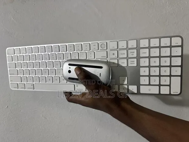 Apple Keyboard and Mouse 2 Touch Id · Photo 1