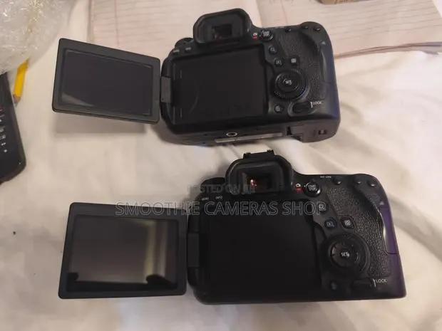 Smooth Cameras and Lens · Photo 1