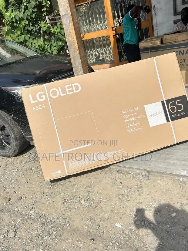 Massive New Oled Smart 65 Inch Screen Lg Clear 65cs Tv · Photo 1