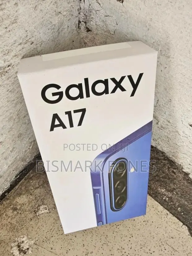 New Samsung Galaxy A17 5G 256 GB Blue · Photo 1