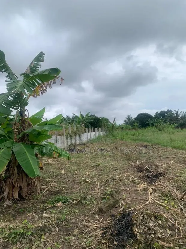 Walled and Gated Land for Sale. Indenture Available · Photo 1