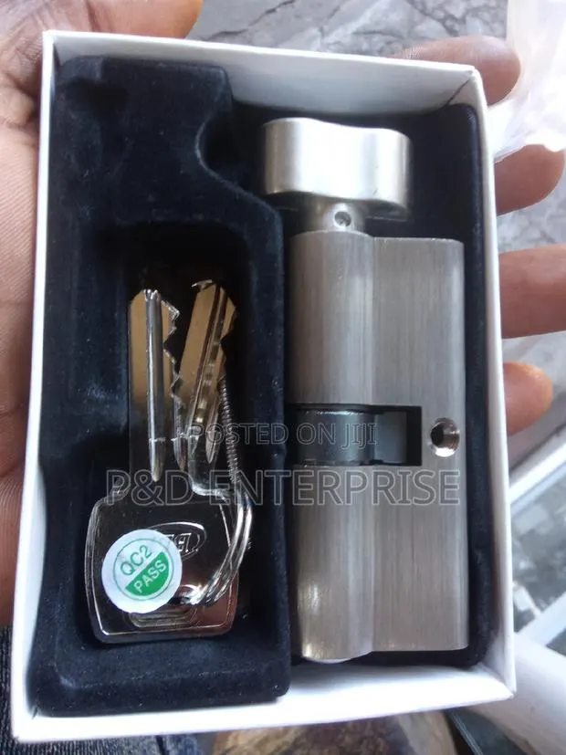 Quality Knob Cylinder · Photo 1