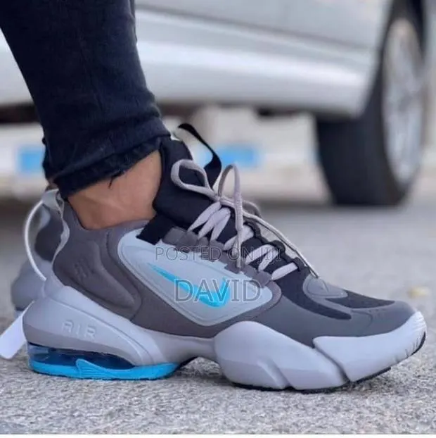 Nike Air Max Alpha Savage / Air Max 200 · Photo 1