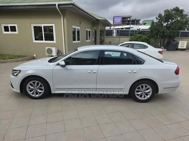 Volkswagen Passat 1.8T SE 4dr Sedan (1.8L 4cyl) 2016 White · Photo 1