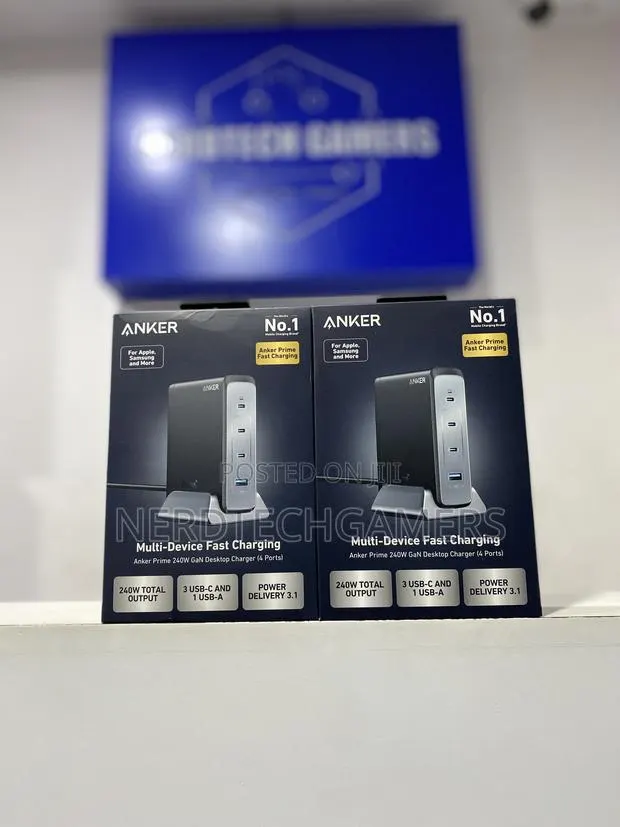 Anker 240W USB C Charger, Fast Compact 4-Port Gan Charger · Photo 1