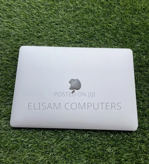 Laptop Apple MacBook Pro 2017 8GB Intel Core i5 SSD 256GB · Photo 1