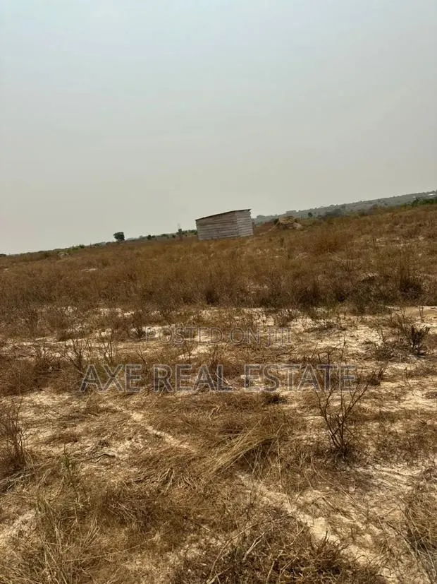 Bulky Discounts on Half Plot! Prampram Beach Road · Photo 1
