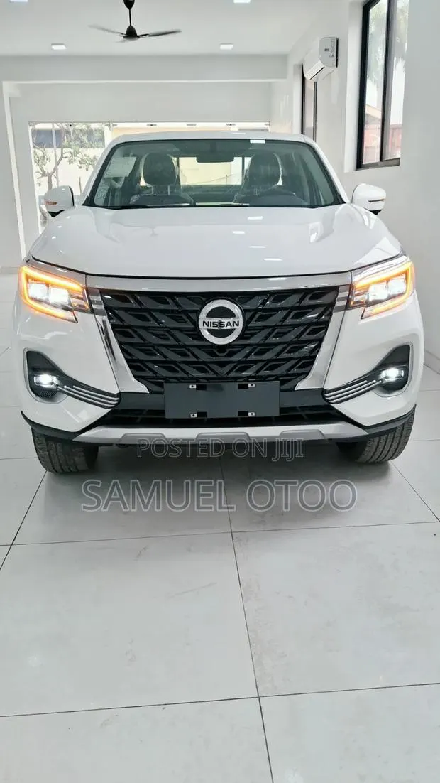 New Dongfeng Rich 7 2026 White · Photo 1