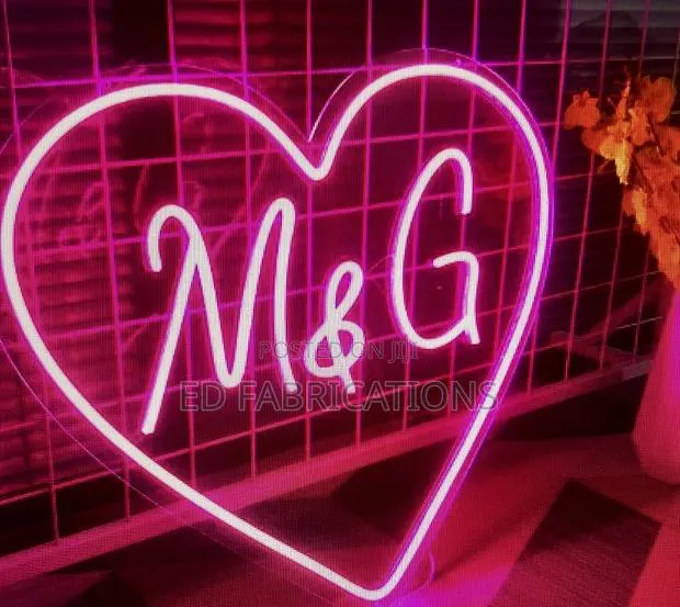 Customize Neon Sign of All Kinds · Photo 1