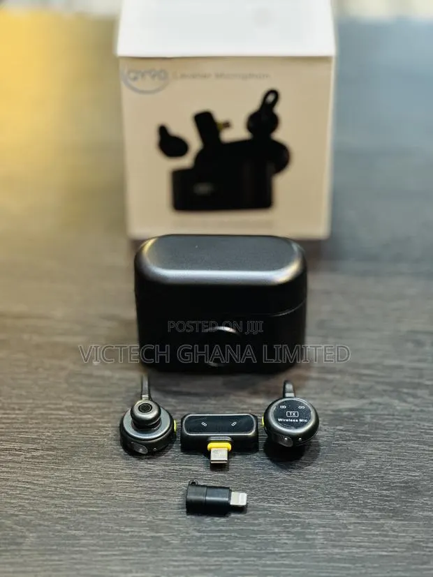 QY90 Wireless Lavalier Microphone · Photo 1