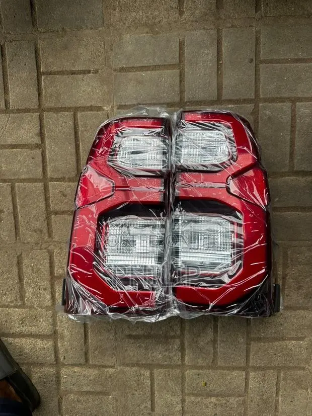 Toyota Hilux 2017 2018 Tail Light LED · Photo 1