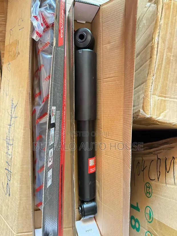 Toyota Rav 4 2008 Back Shock Absorber · Photo 1