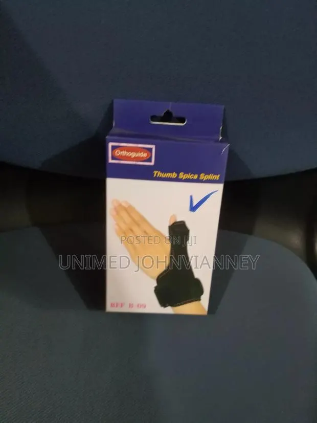 Thumbs Splint · Photo 1