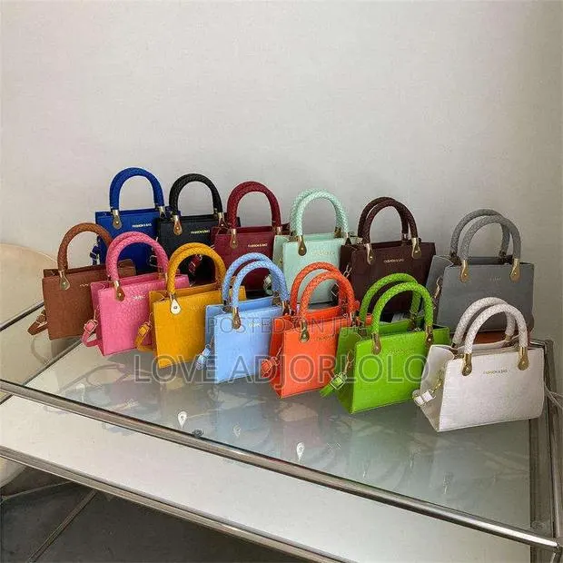Miss Mini Bag · Photo 1