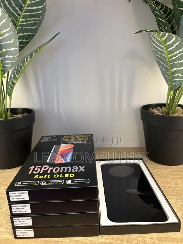 iPhone 15 Promax Screen · Photo 1