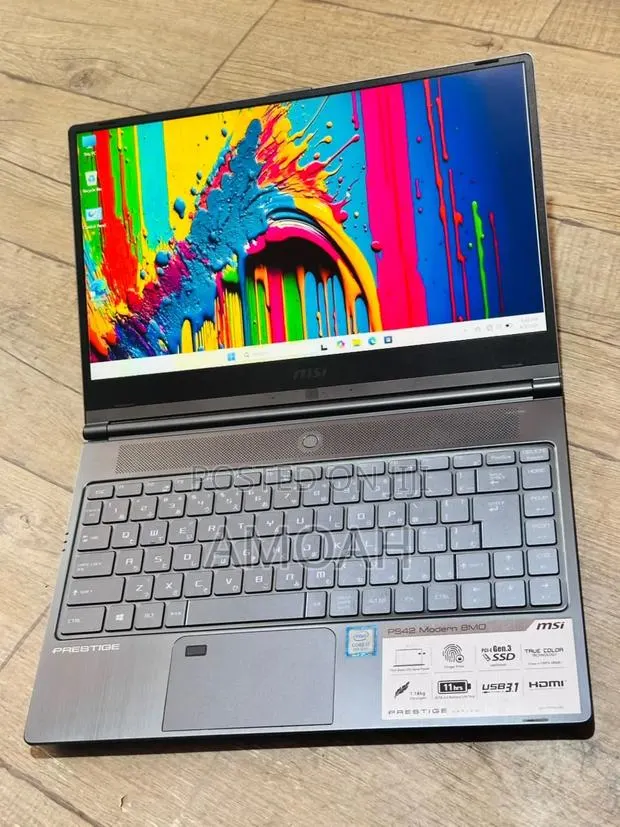 Laptop MSI PS42 16GB Intel Core i7 SSD 512GB · Photo 1