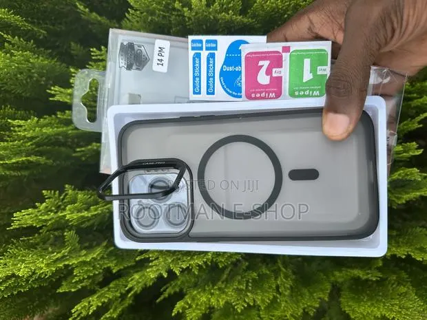 iPhone 14 Pro Max to 16 Pro Max Case With Lens Protector · Photo 1