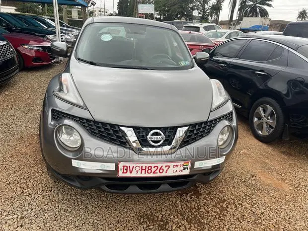 Nissan Juke 2016 Beige · Photo 1