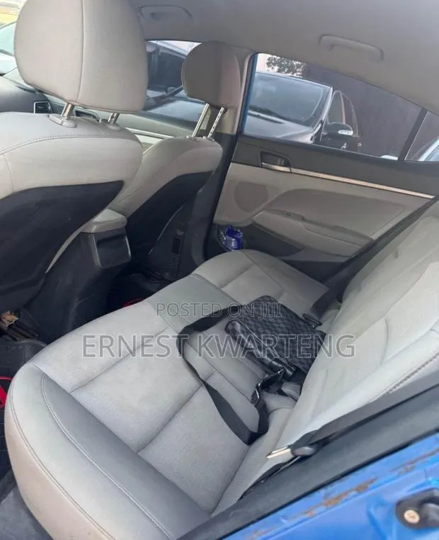 Hyundai Elantra 2017 Blue · Photo 1