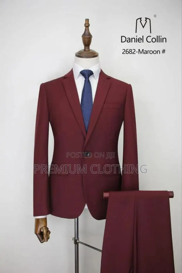 Regular Suits for Men in Sizes Available · Photo 1