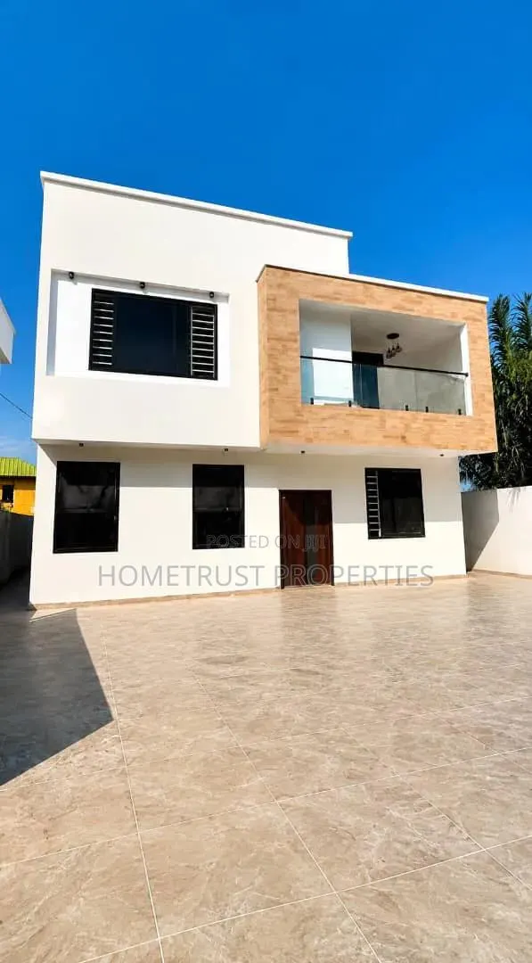 4bdrm Duplex in Spintex, Baatsona Total for sale · Photo 1