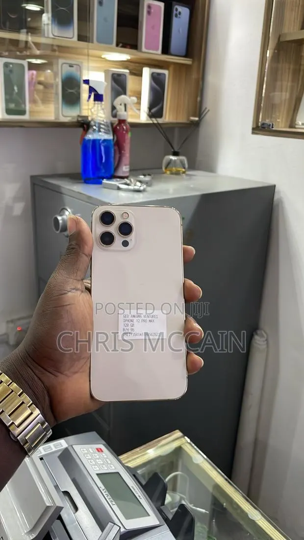 Apple iPhone 12 Pro Max 128 GB Rose Gold · Photo 1