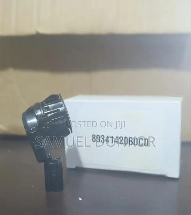 Toyota RAV4 Tacoma Ultrasonic Parking Aid Sensor
