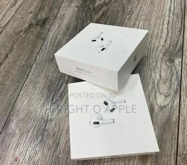 Original Airpods 3 · Photo 1