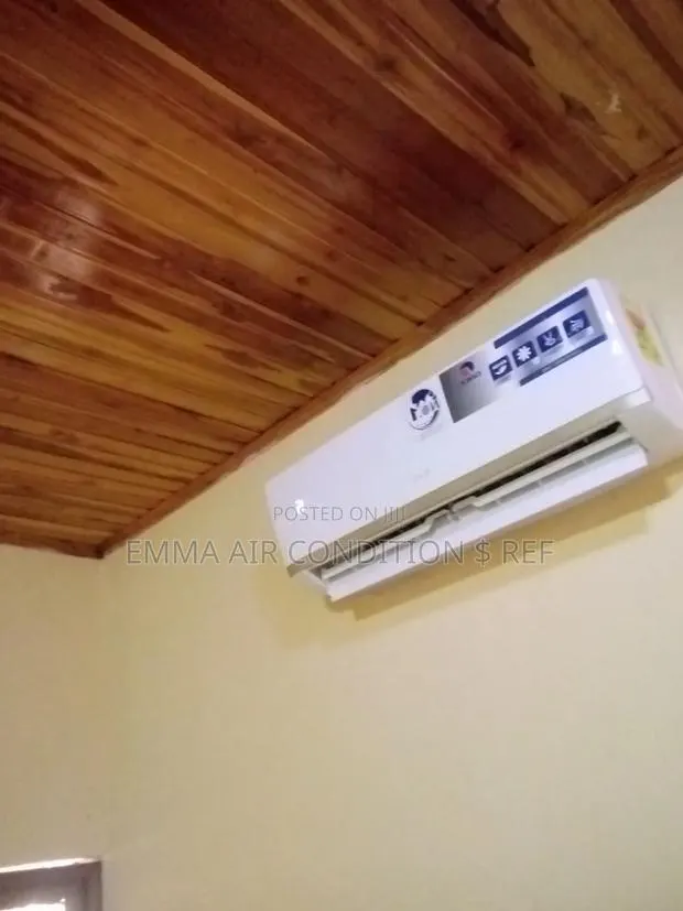 Air Condition Installer · Photo 1