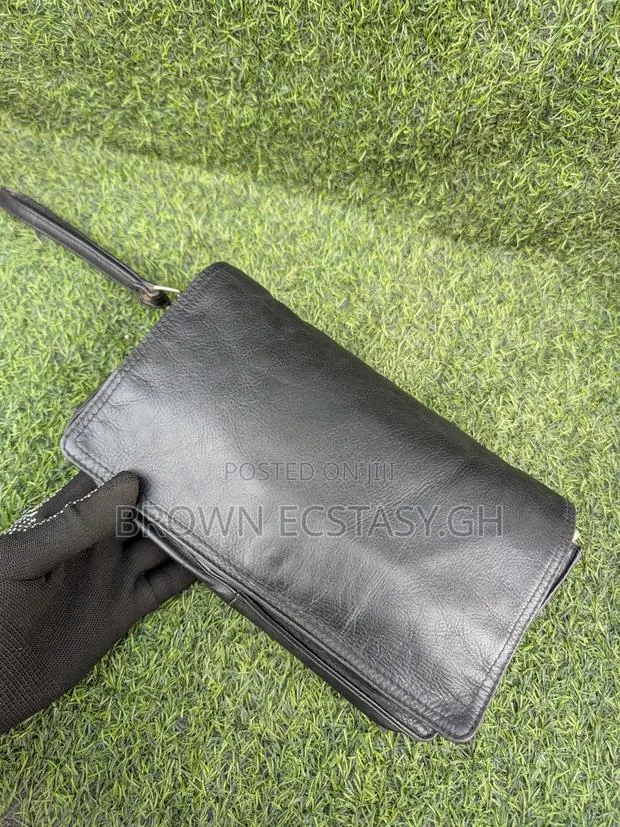 Saxson Spice Clutch Bag (Uk Used) · Photo 1