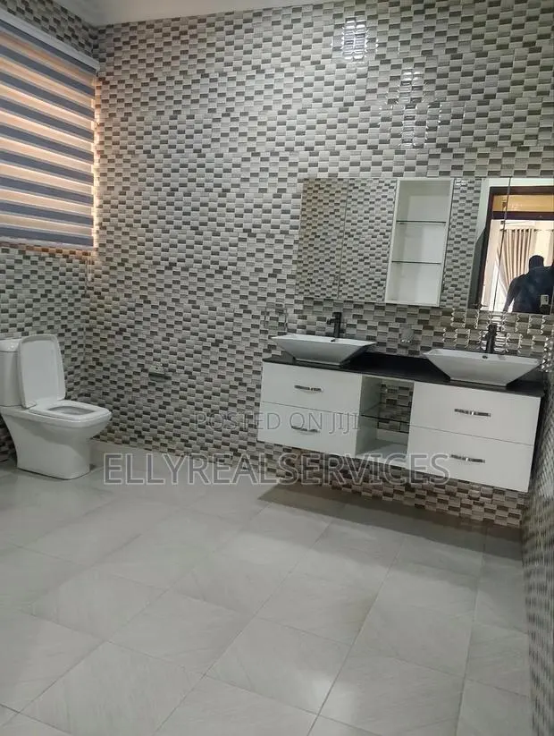3bdrm Apartment in Ellyrealservices, Oyarifa for rent
