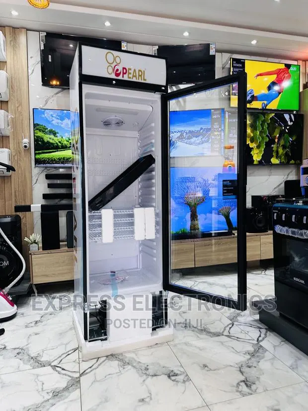 Durable Build Body Pearl Display Fridge PVC 424-2b. · Photo 1